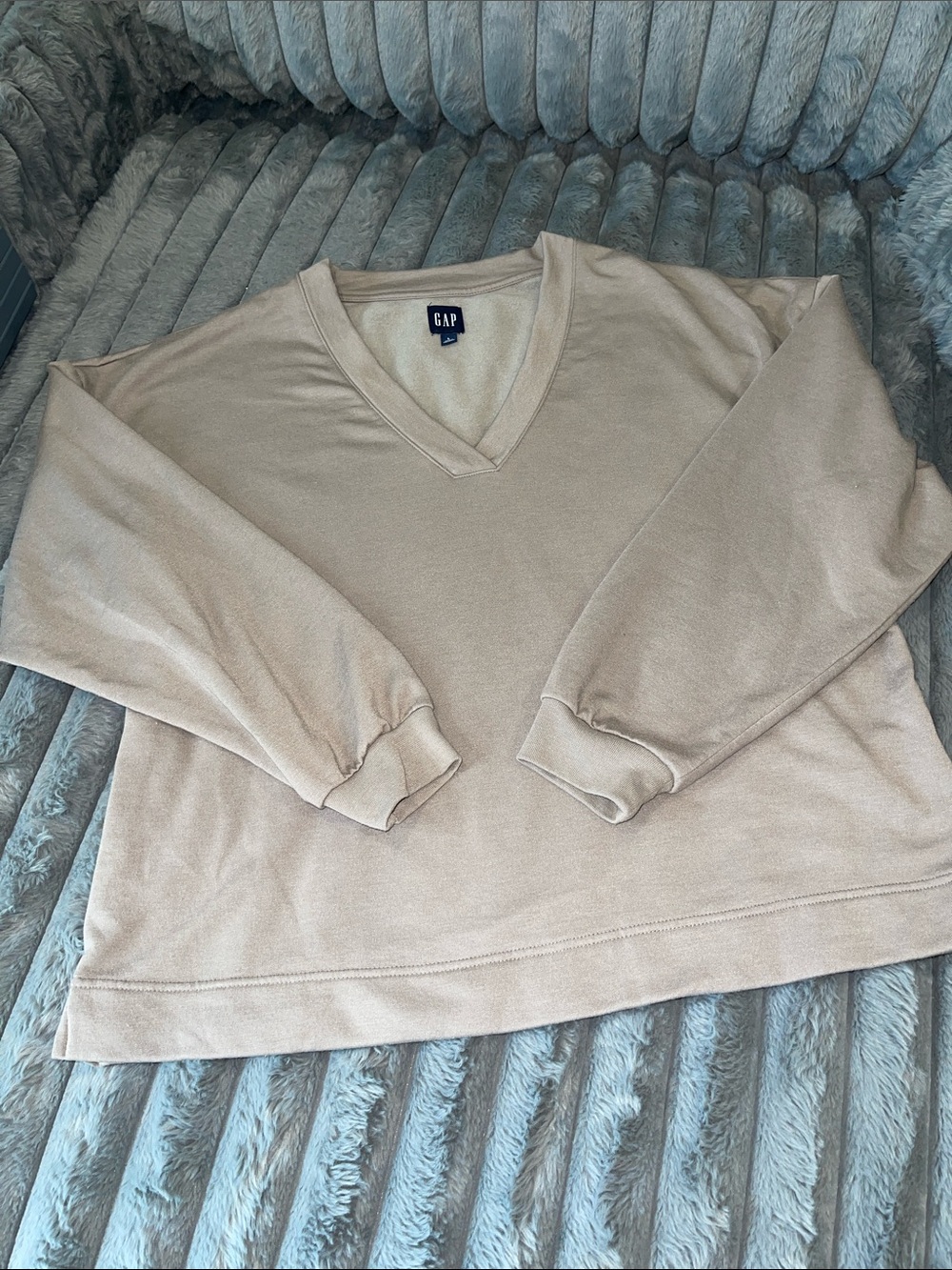 GAP Neutral Beige V-Neck top